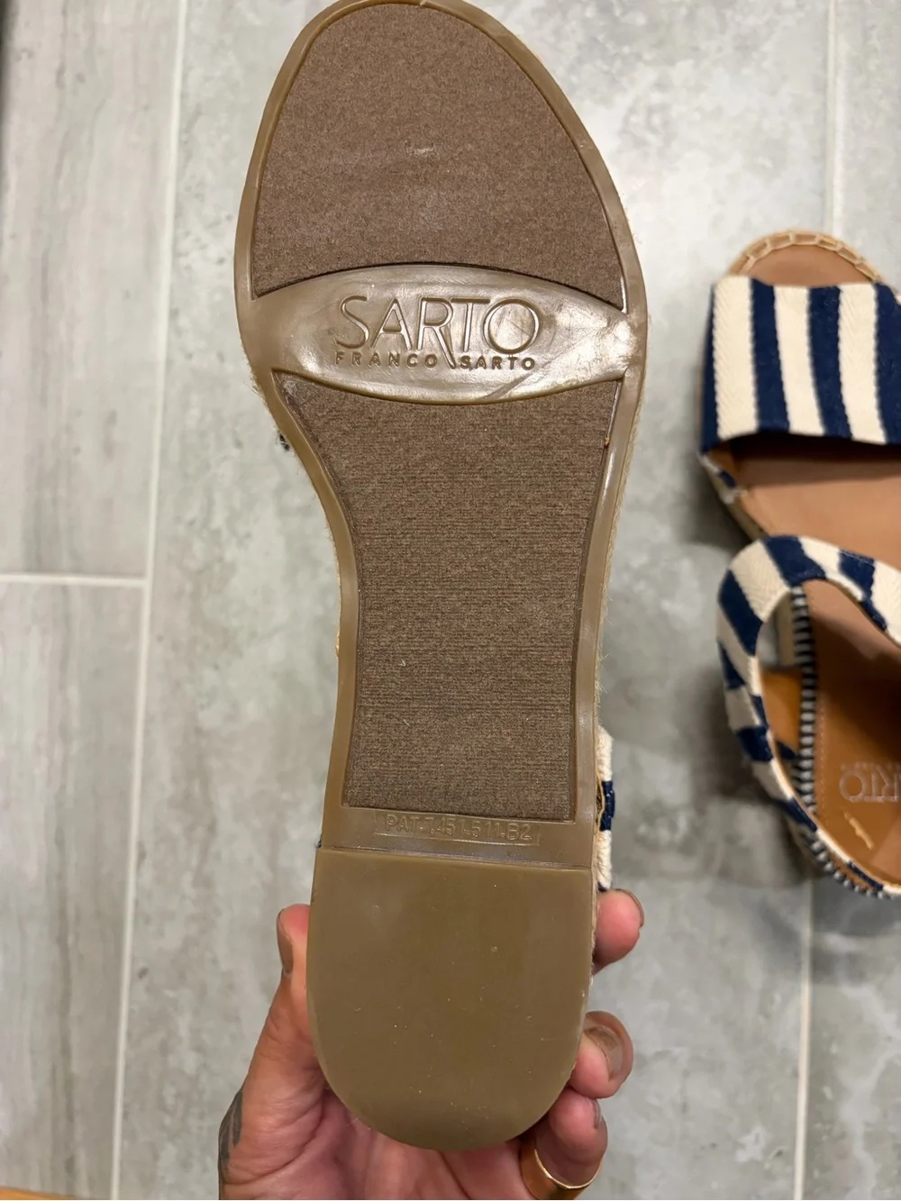 SARTO By Franco Sarto Navy & Cream Striped Sandals (size 9) (39)